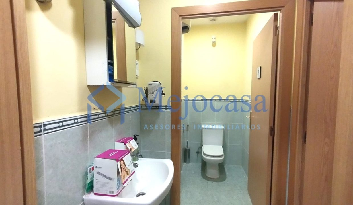 89884-12 Amplio local comercial en Prosperidad.