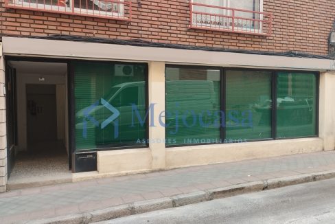 89884-15 Amplio local comercial en Prosperidad.