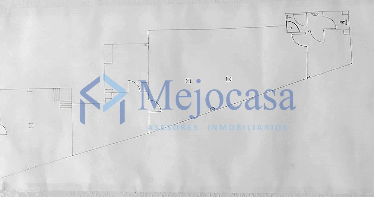 89884-16 Amplio local comercial en Prosperidad.