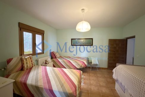 90959-14 Majestuosa vivienda histórica con cueva-bodega y parcela privada