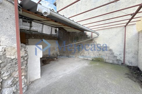 90959-29 Majestuosa vivienda histórica con cueva-bodega y parcela privada