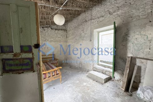 90959-31 Majestuosa vivienda histórica con cueva-bodega y parcela privada