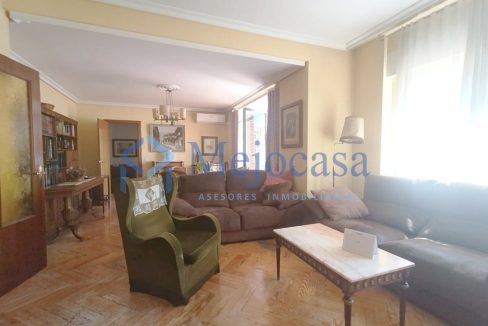 91814-02 Luminosa y amplia vivienda en Arapiles (Chamberí).