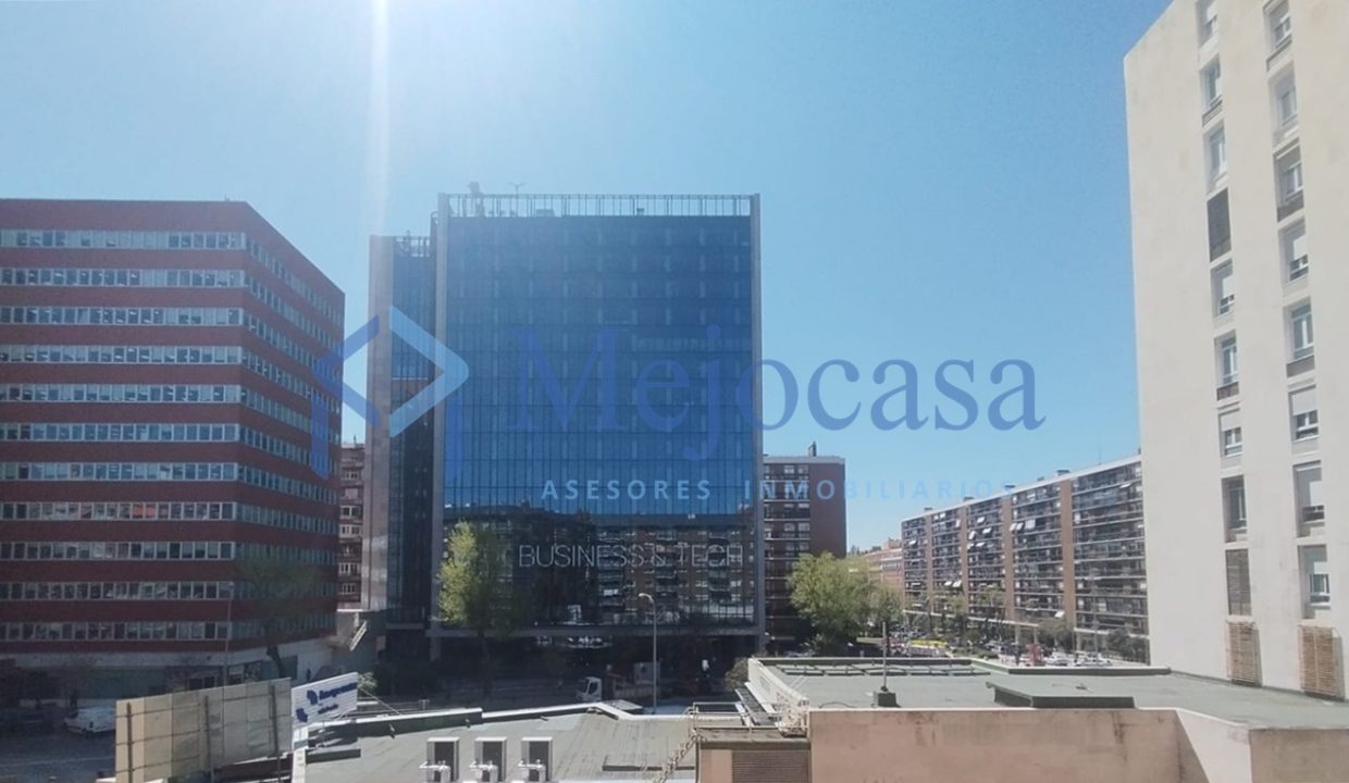 91814-06 Luminosa y amplia vivienda en Arapiles (Chamberí).