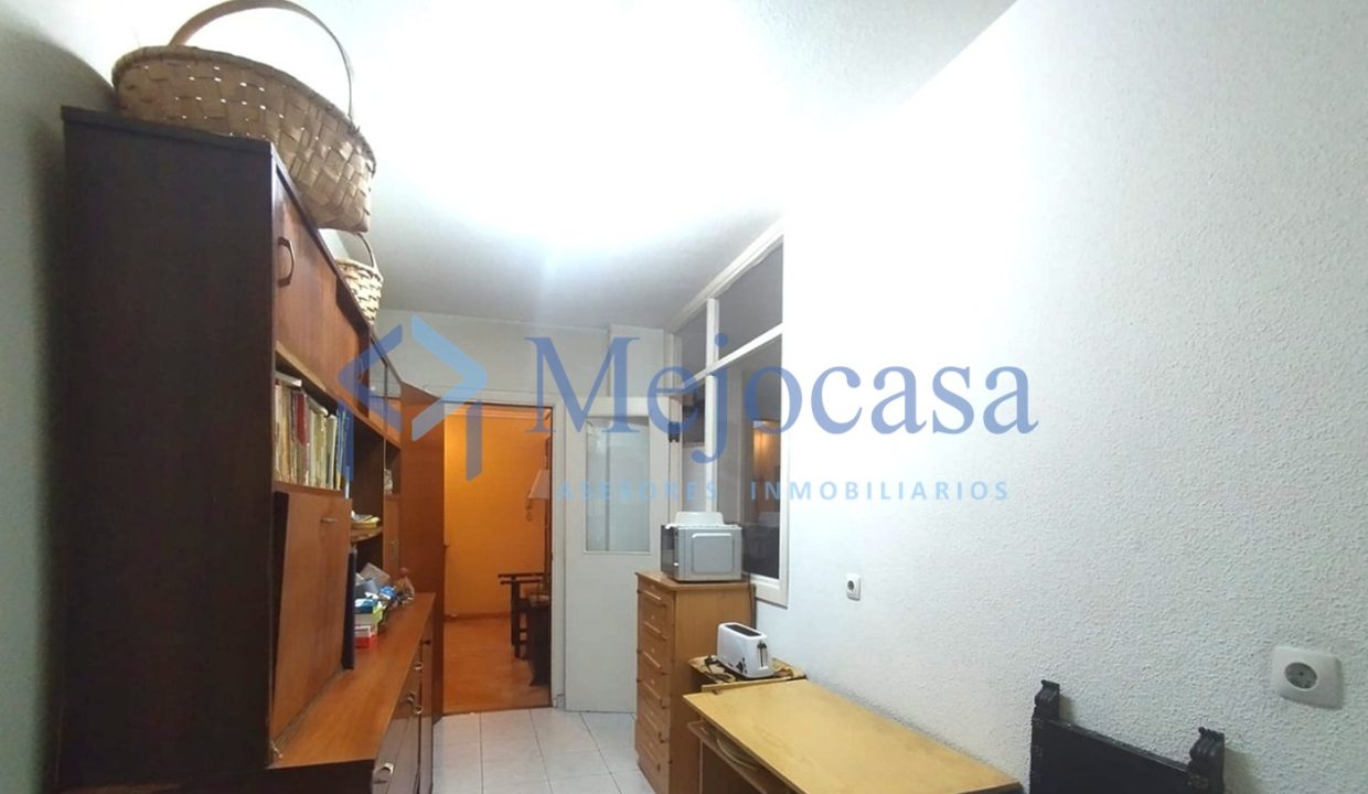 91814-13 Luminosa y amplia vivienda en Arapiles (Chamberí).