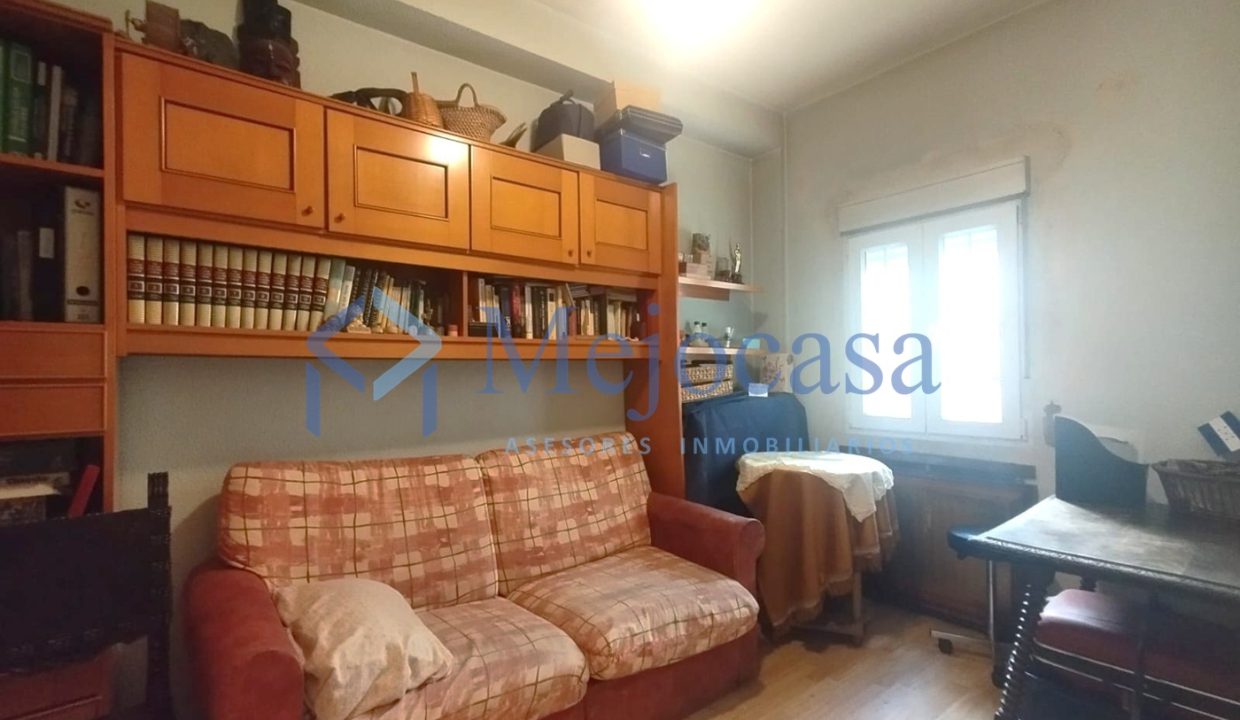 91814-17 Luminosa y amplia vivienda en Arapiles (Chamberí).