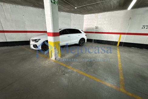 92820-33 Dúplex en urbanización con piscina y zonas ajardinadas en zona norte de Madrid