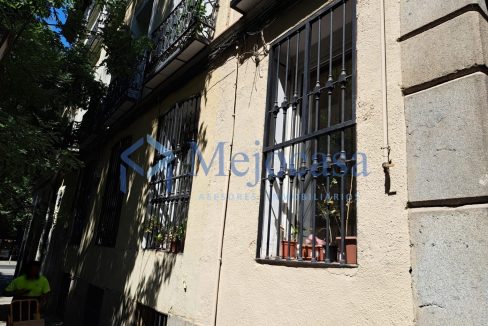 92858-06 Piso en entreplanta muy luminoso en Chamberí – Calle Alburquerque