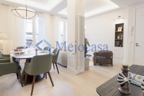 94128-07 Excelente vivienda con reforma integral a estrenar en Trafalgar.