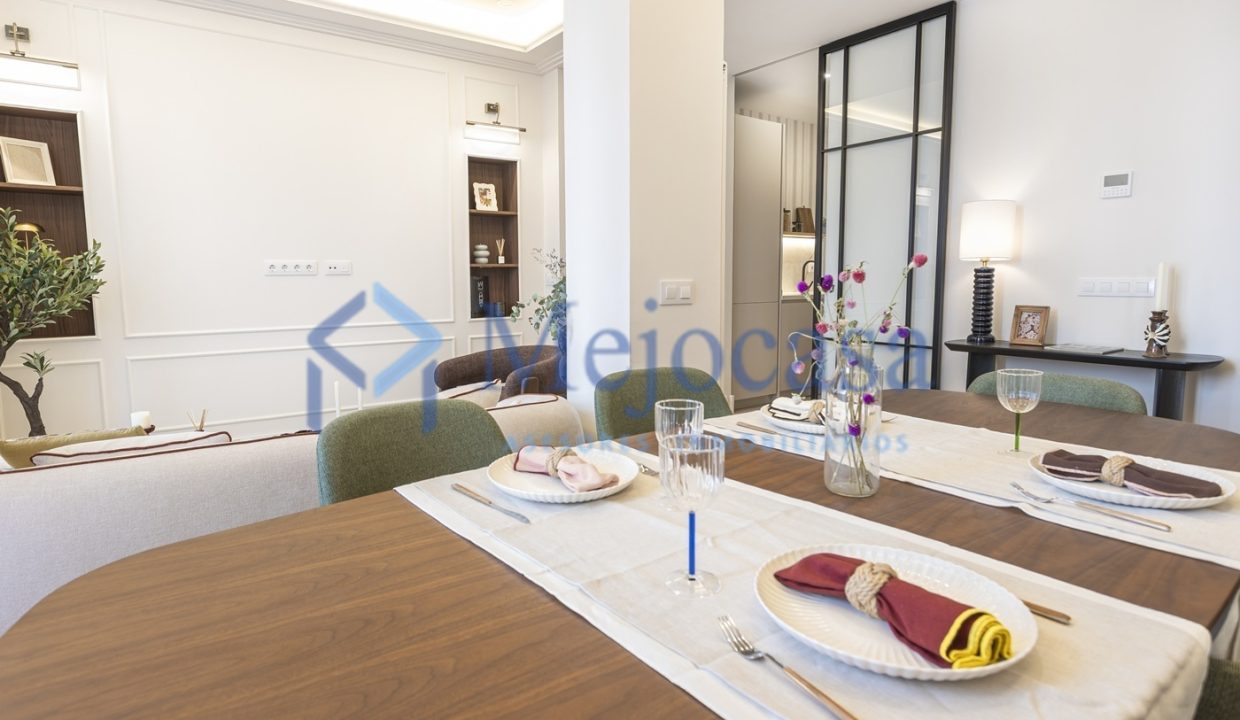 94128-09 Excelente vivienda con reforma integral a estrenar en Trafalgar.