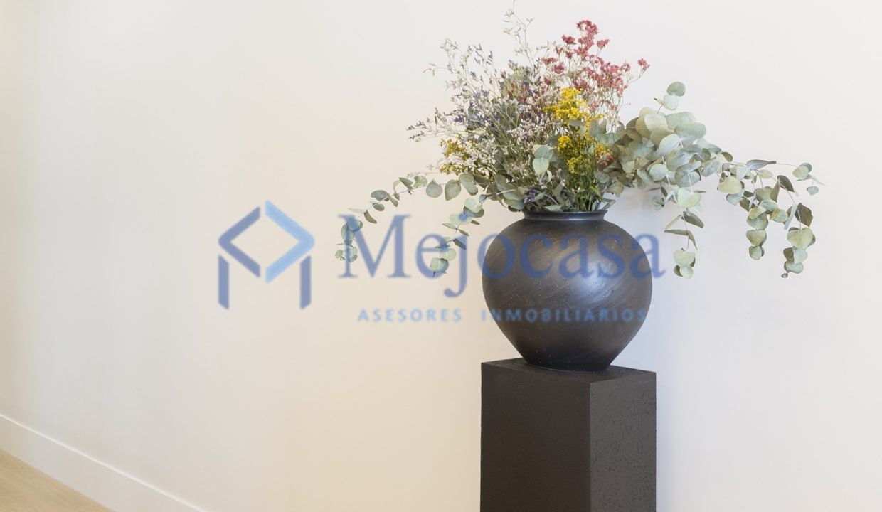 94128-12 Excelente vivienda con reforma integral a estrenar en Trafalgar.