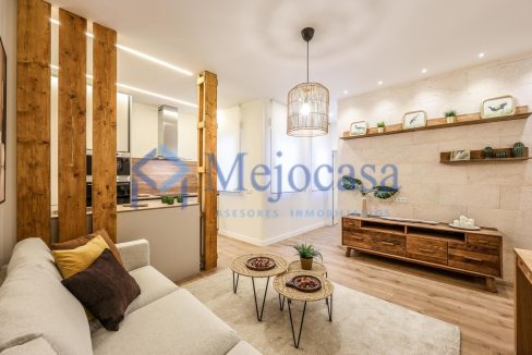 94395-02 Exclusiva Vivienda Reformada en el Barrio de Salamanca.