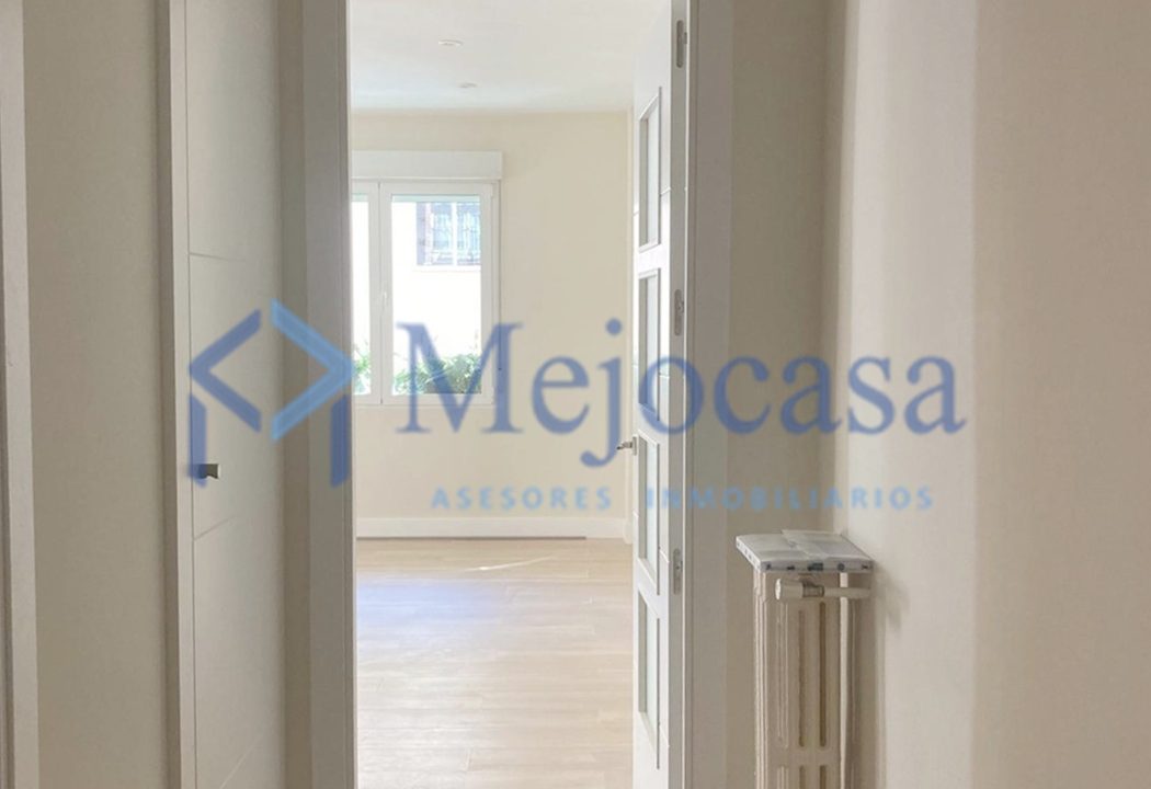 94600-03 Magnífico piso reformado en Avda. Bruselas.