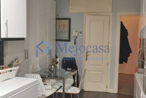94916-08 Lujosa vivienda en Fernández de la Hoz