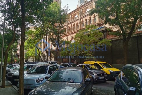 94916-24 Lujosa vivienda en Fernández de la Hoz