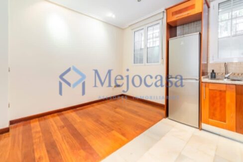 95642-05 Vistas Espectaculares! 2 Terrazas en pleno corazón de Lavapiés – Embajadores