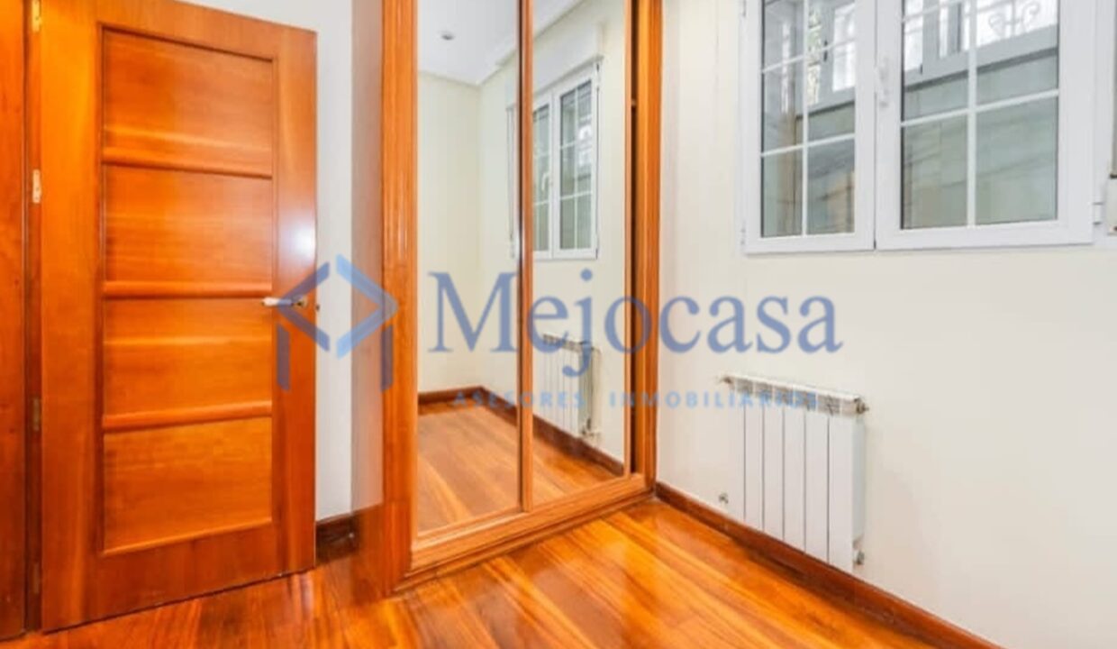 95642-08 Vistas Espectaculares! 2 Terrazas en pleno corazón de Lavapiés – Embajadores