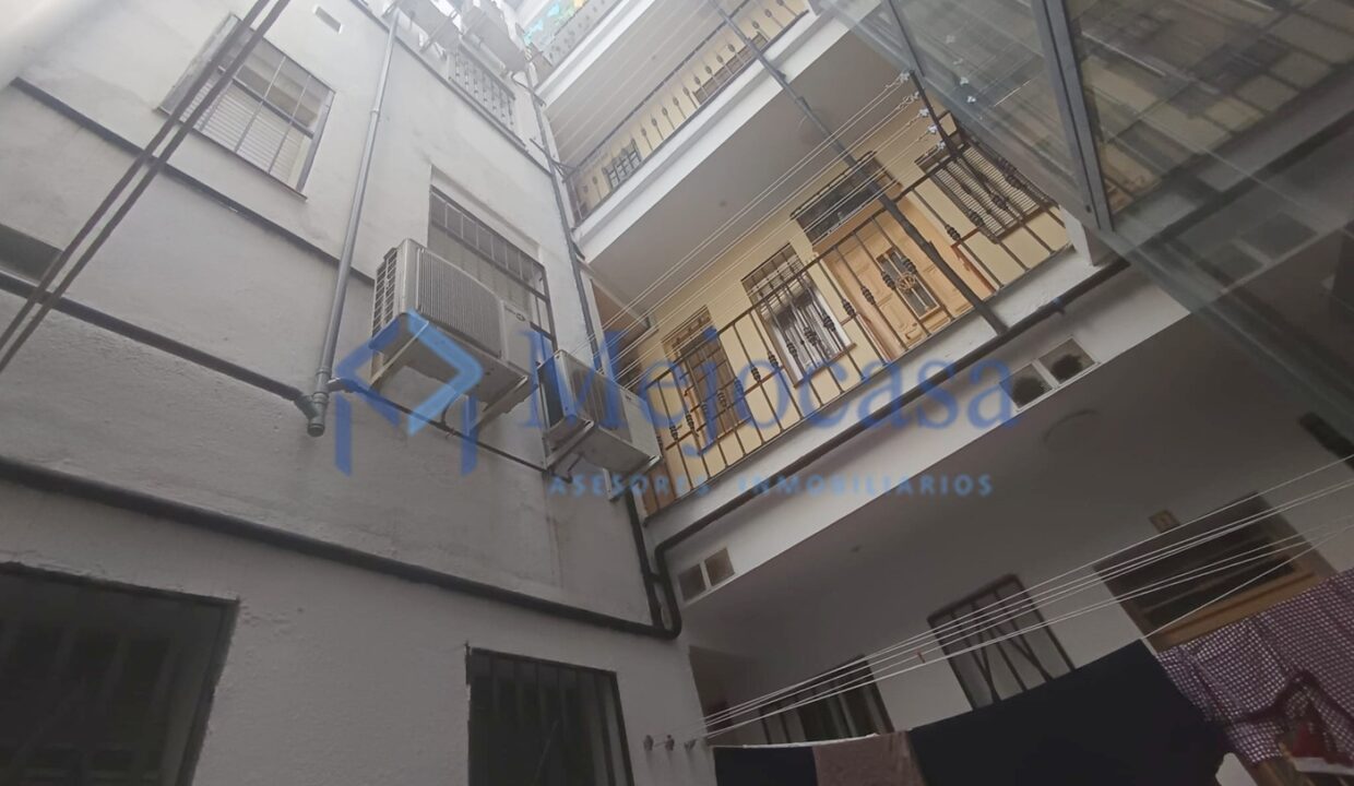 95864-11 Acogedor Estudio en Lavapiés, para entrar a vivir.