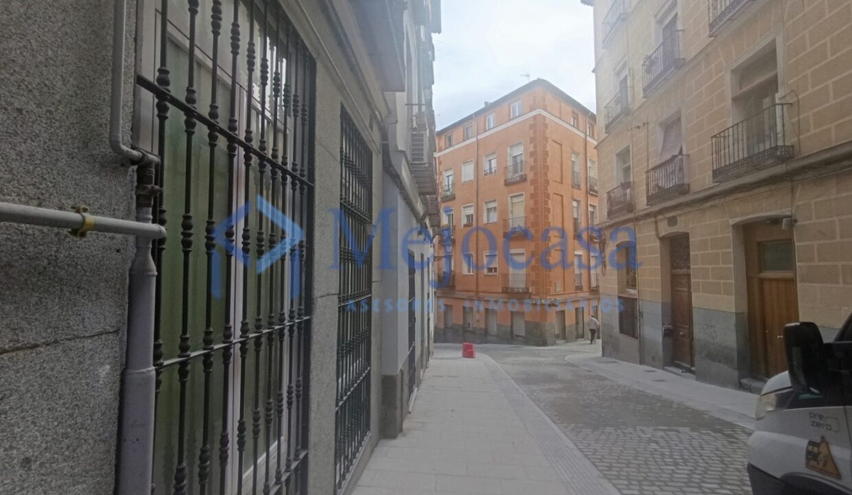 95864-13 Acogedor Estudio en Lavapiés, para entrar a vivir.