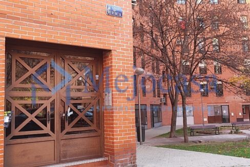 96135-21 Luminoso piso en Hellín – Calle Herencia