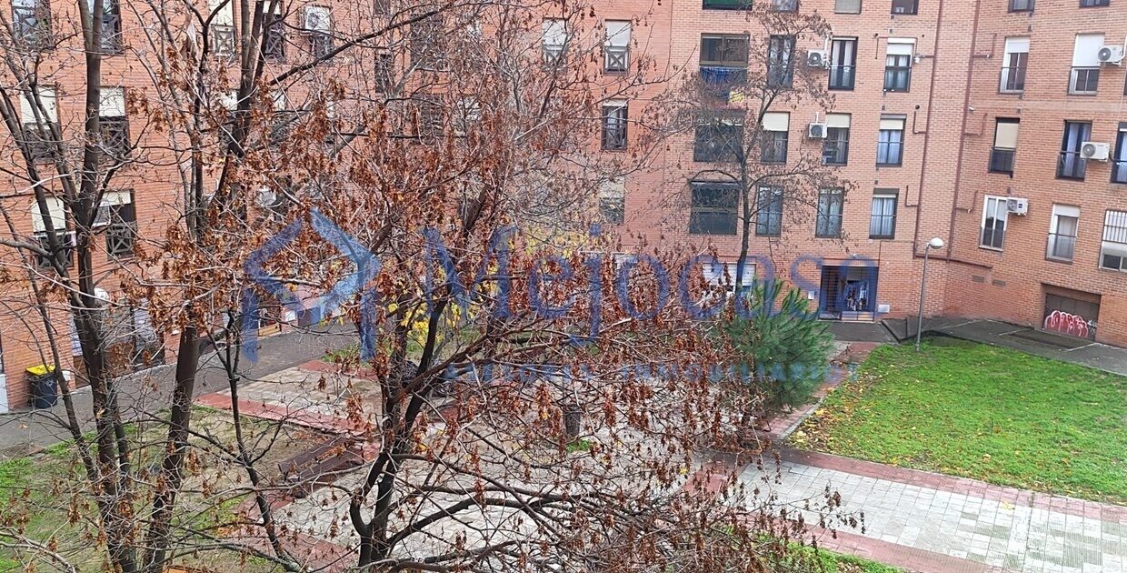 96135-22 Luminoso piso en Hellín – Calle Herencia