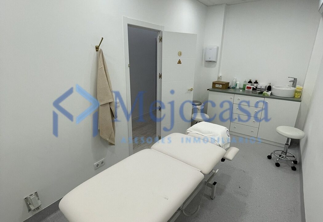 96266-08 Oportunidad Única: Traspaso de Clínica de Medicina Estética en Las Tablas