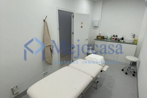 96266-08 Oportunidad Única: Traspaso de Clínica de Medicina Estética en Las Tablas