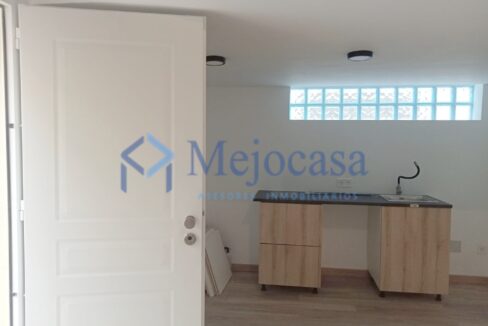 96270-05 Atractivo Local-Loft recién reformado en Villaverde Alto