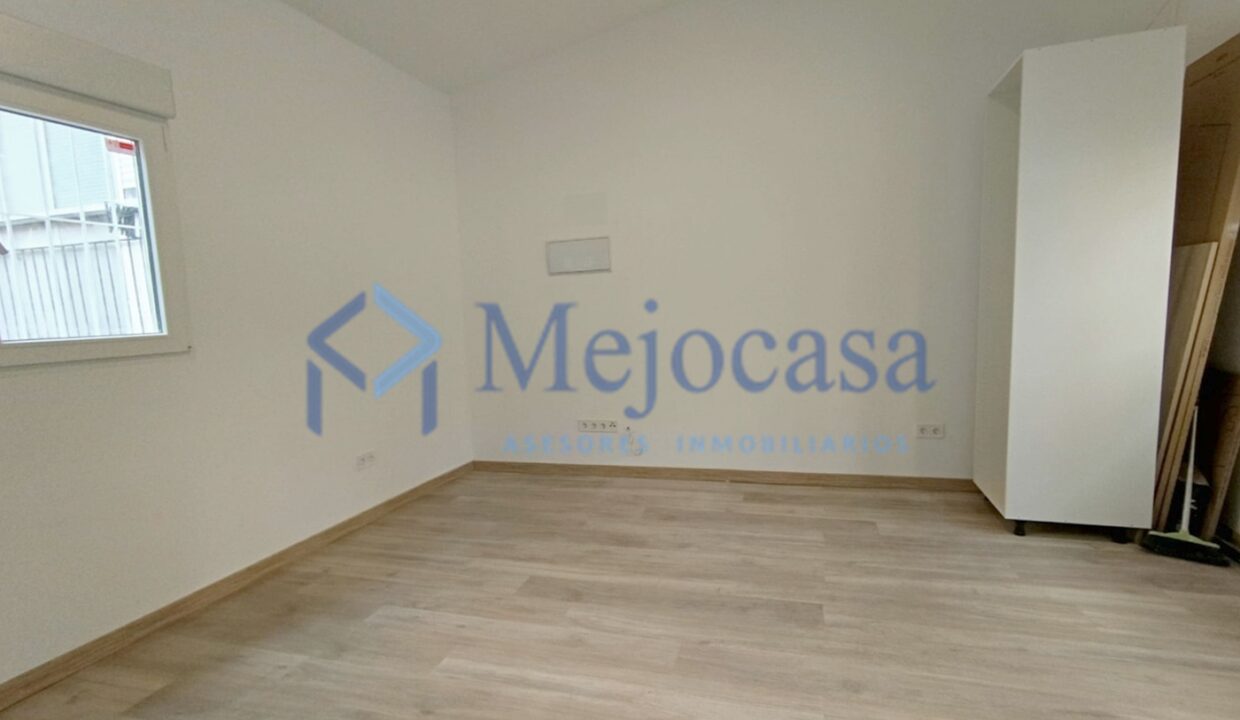 96270-10 Atractivo Local-Loft recién reformado en Villaverde Alto