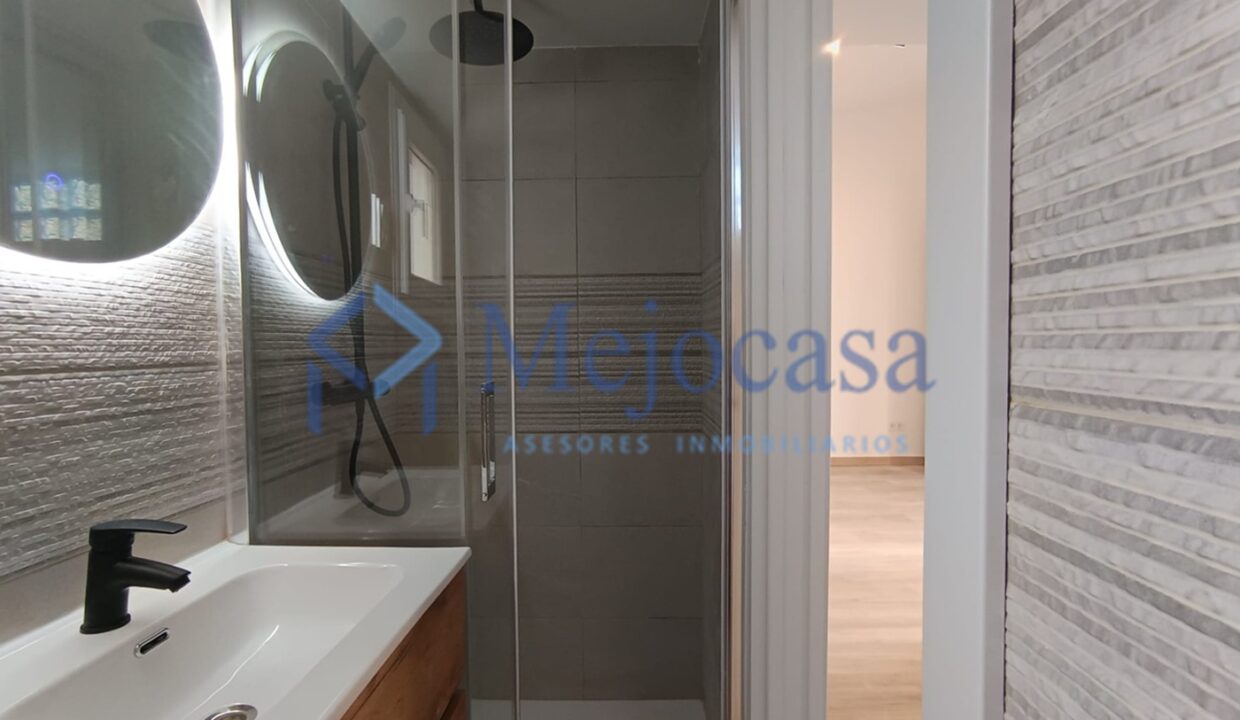 96270-16 Atractivo Local-Loft recién reformado en Villaverde Alto