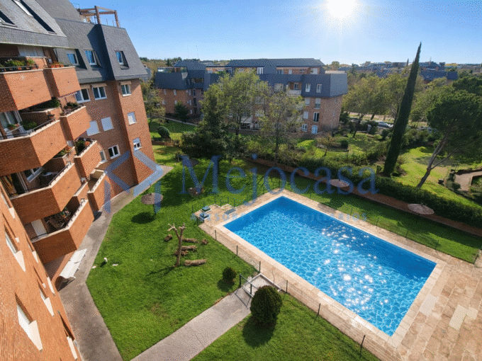 Fantástico Ático Dúplex en una de las urbanizaciones más exclusivas de Majadahonda.