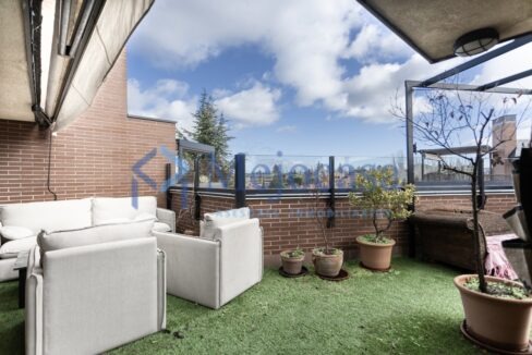 96350-02 Fantástico Ático Dúplex en una de las urbanizaciones más exclusivas de Majadahonda.