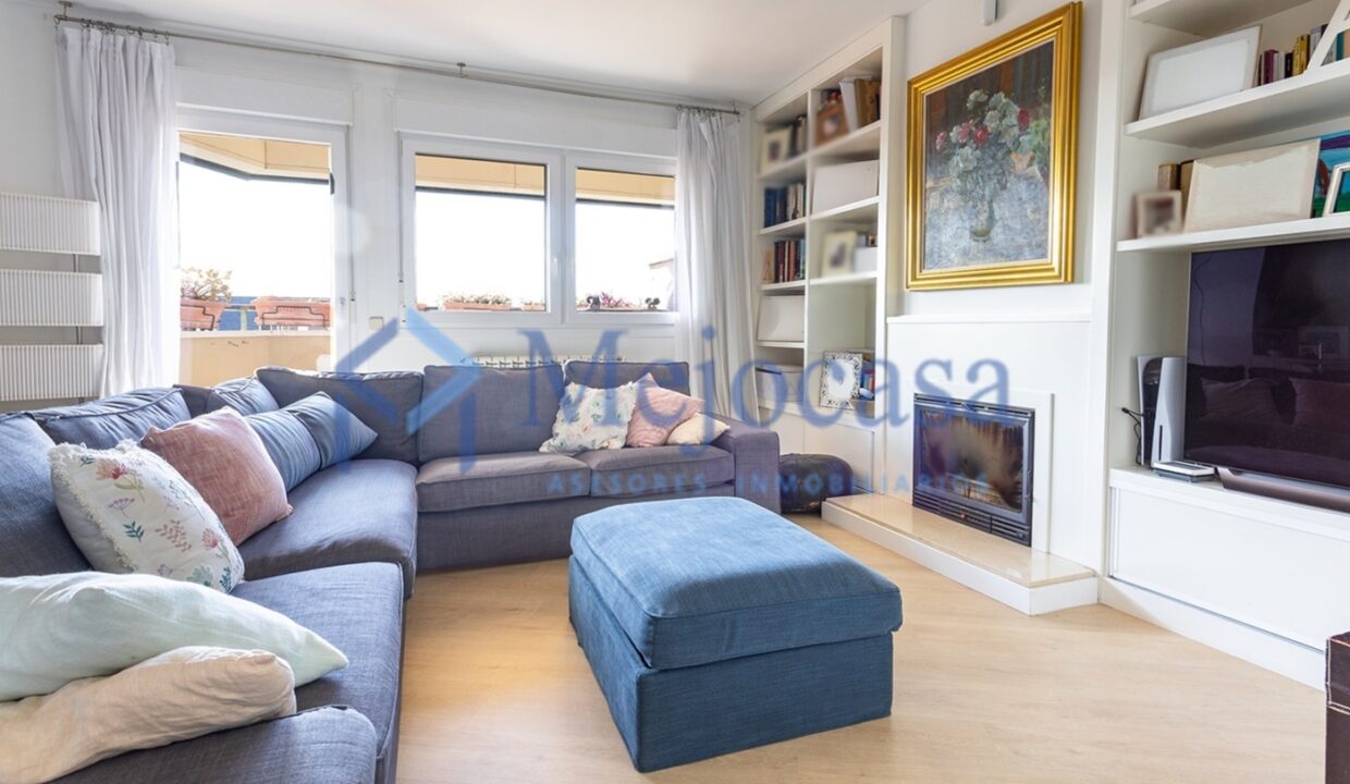 96350-06 Fantástico Ático Dúplex en una de las urbanizaciones más exclusivas de Majadahonda.