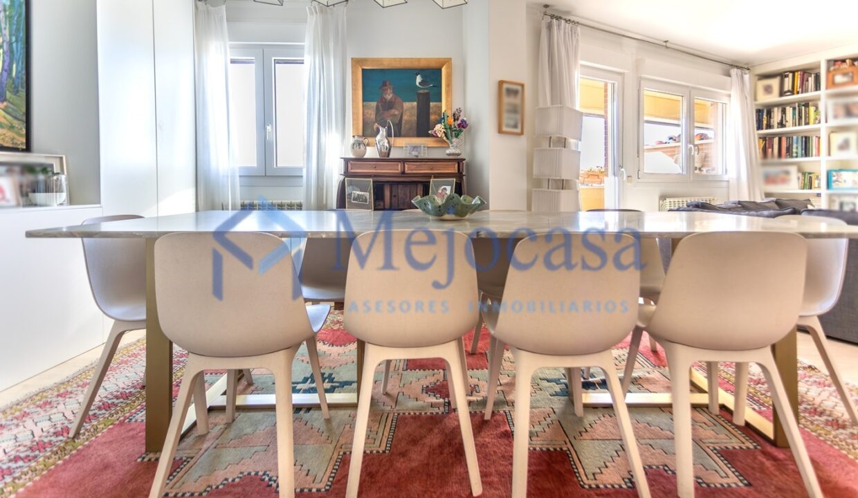 96350-10 Fantástico Ático Dúplex en una de las urbanizaciones más exclusivas de Majadahonda.