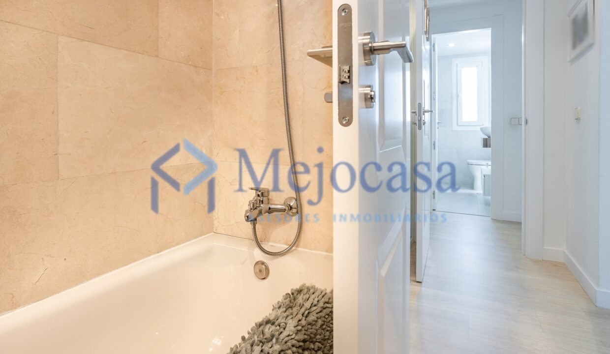 96350-22 Fantástico Ático Dúplex en una de las urbanizaciones más exclusivas de Majadahonda.