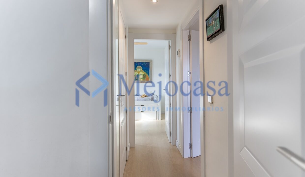 96350-29 Fantástico Ático Dúplex en una de las urbanizaciones más exclusivas de Majadahonda.