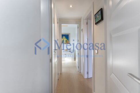 96350-29 Fantástico Ático Dúplex en una de las urbanizaciones más exclusivas de Majadahonda.