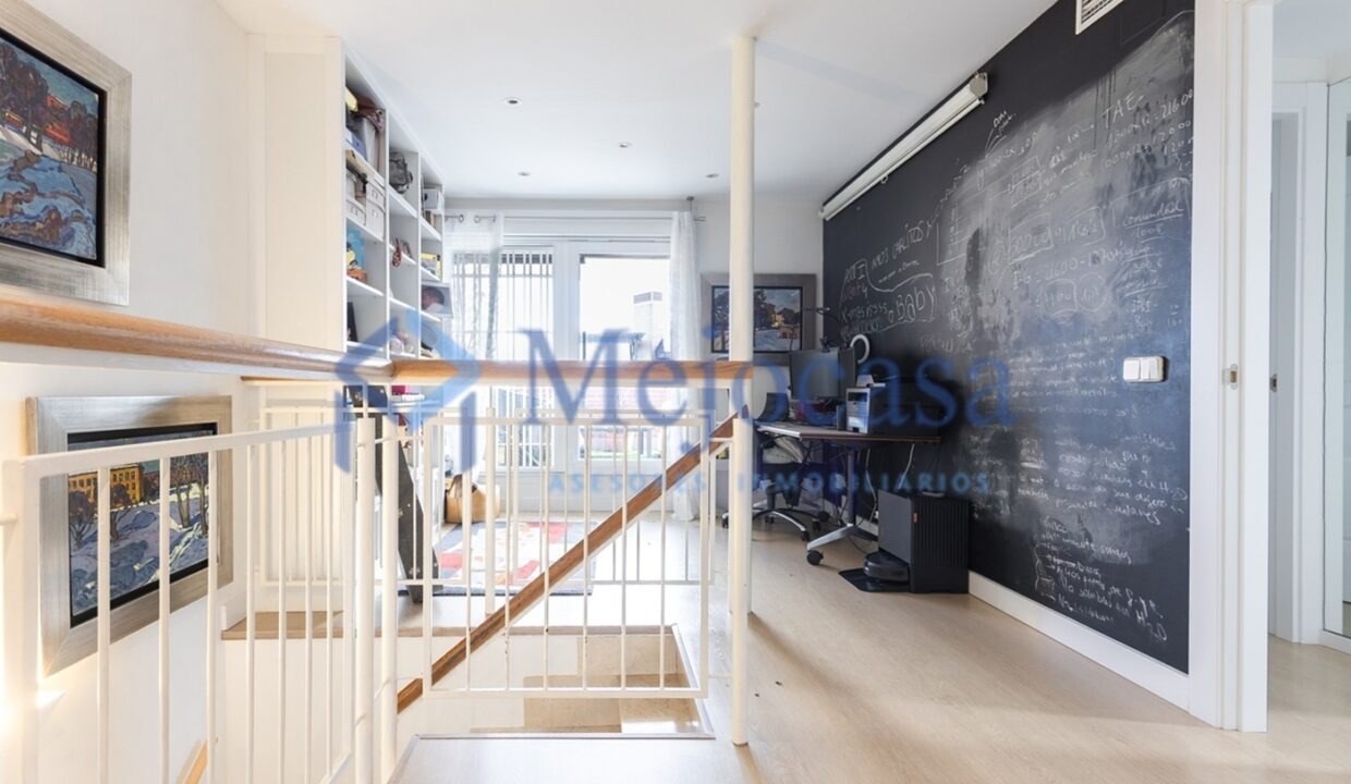 96350-36 Fantástico Ático Dúplex en una de las urbanizaciones más exclusivas de Majadahonda.