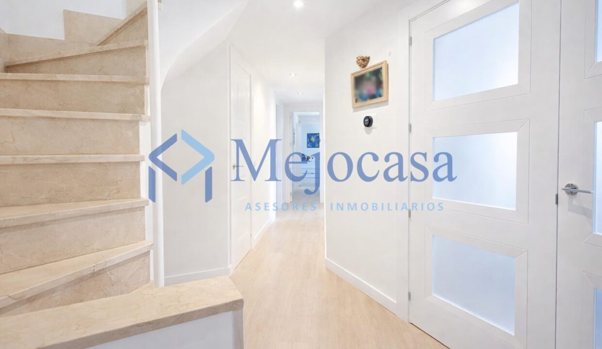 96350-39 Fantástico Ático Dúplex en una de las urbanizaciones más exclusivas de Majadahonda.