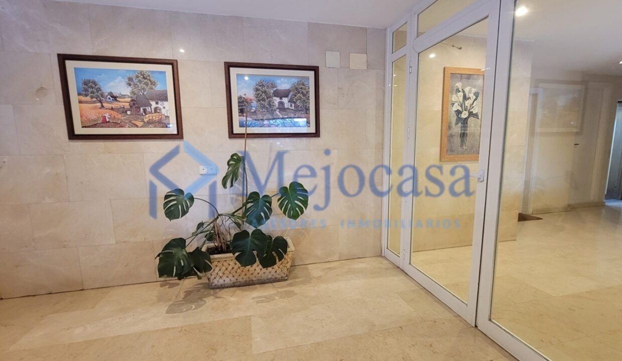 96350-58 Fantástico Ático Dúplex en una de las urbanizaciones más exclusivas de Majadahonda.