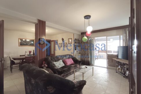 96478-01 Piso en Esperanza - Canillas, completamente exterior, con terraza abierta.