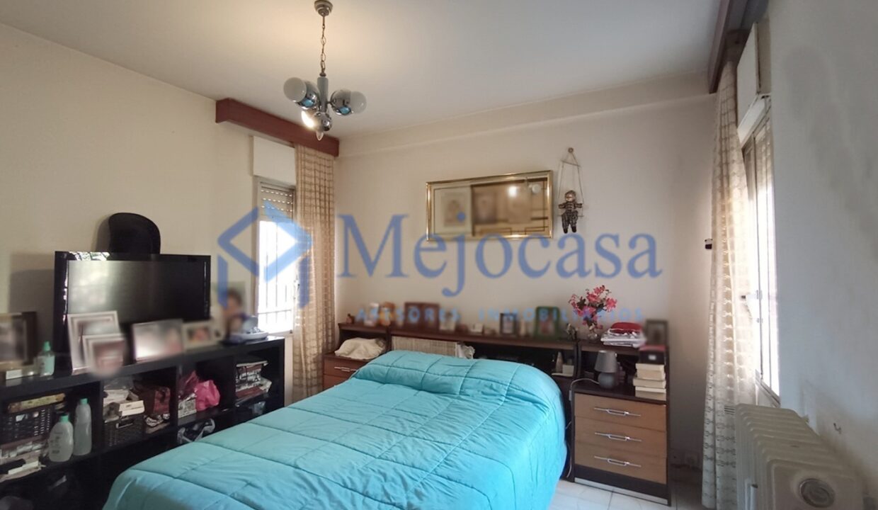 96478-16 Piso en Esperanza - Canillas, completamente exterior, con terraza abierta.