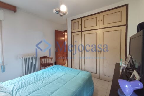 96478-17 Piso en Esperanza - Canillas, completamente exterior, con terraza abierta.