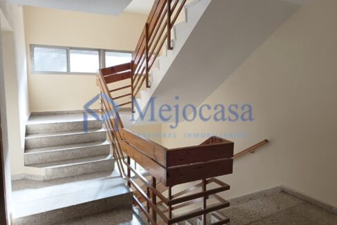 96478-24 Piso en Esperanza - Canillas, completamente exterior, con terraza abierta.