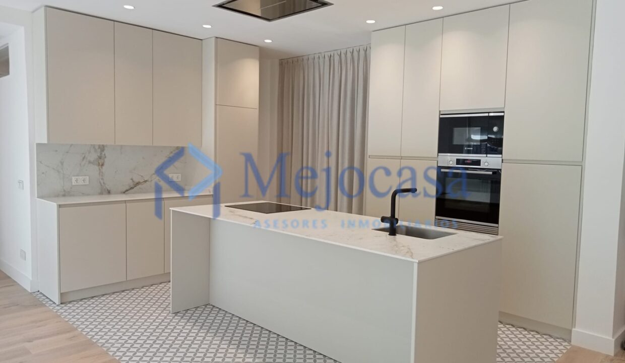 96562-05 Magnífico piso en Trafalgar, renovado hace 2 años.