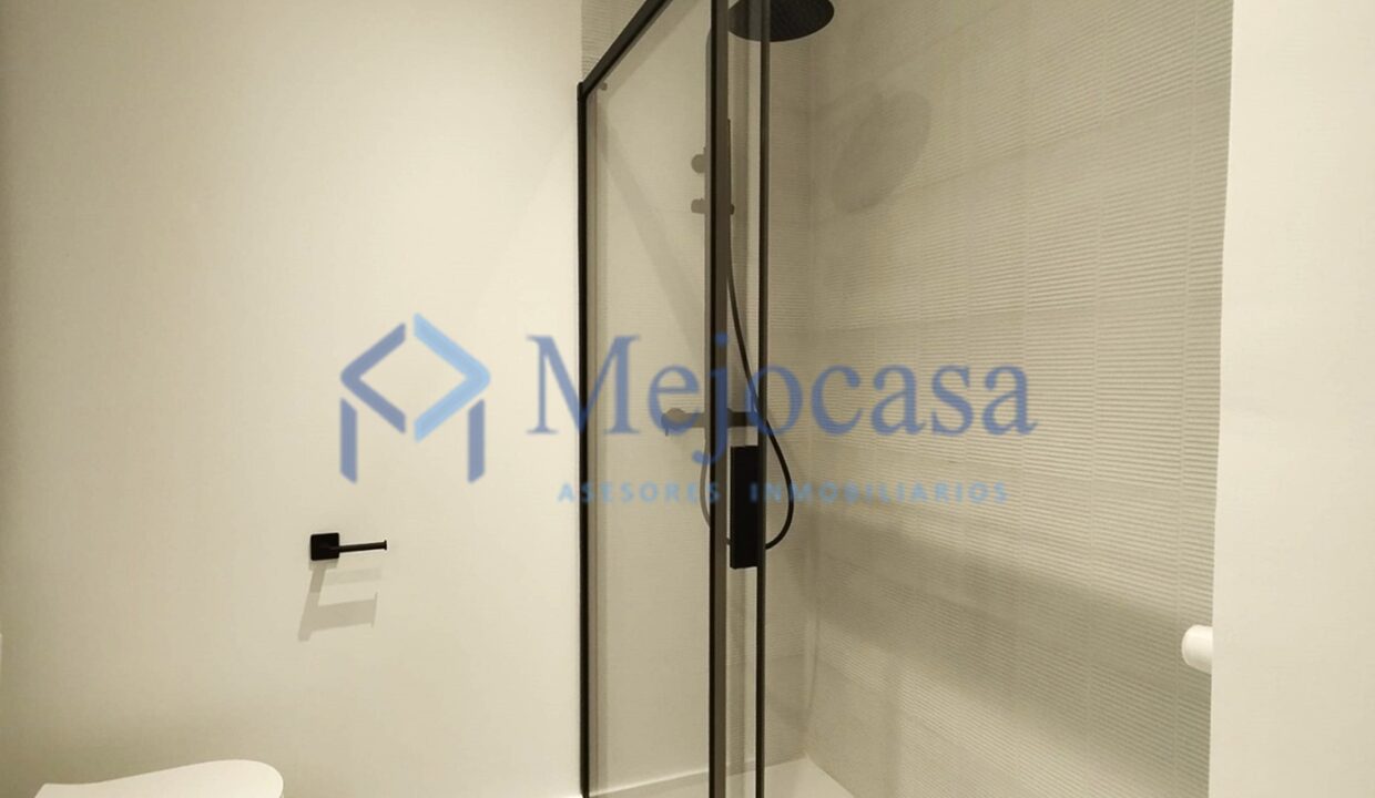 96562-16 Magnífico piso en Trafalgar, renovado hace 2 años.