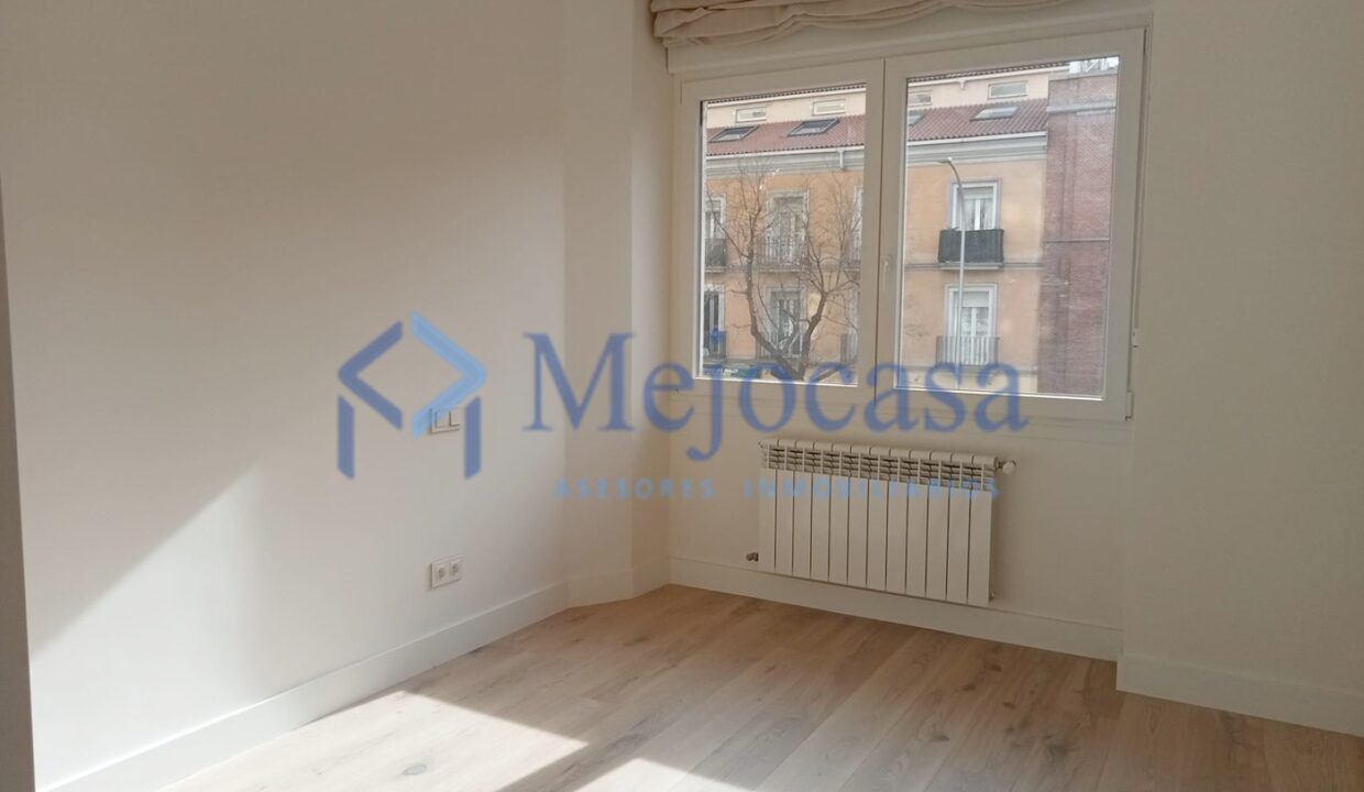 96562-20 Magnífico piso en Trafalgar, renovado hace 2 años.