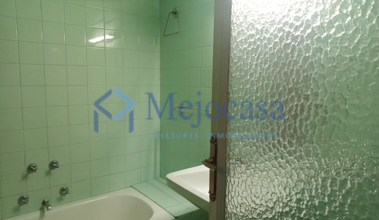 96668-10 Magnífica vivienda exterior en el corazón de Lavapiés – Calle Esperanza.