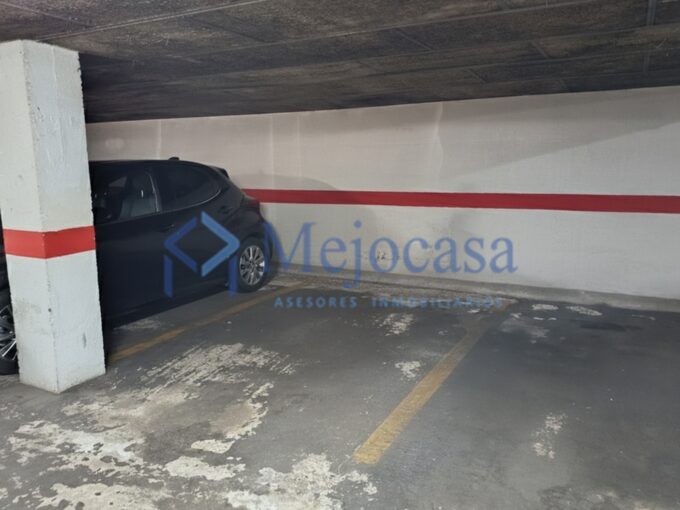 Oportunidad de tener Plaza de garaje en la calle Carlos II.