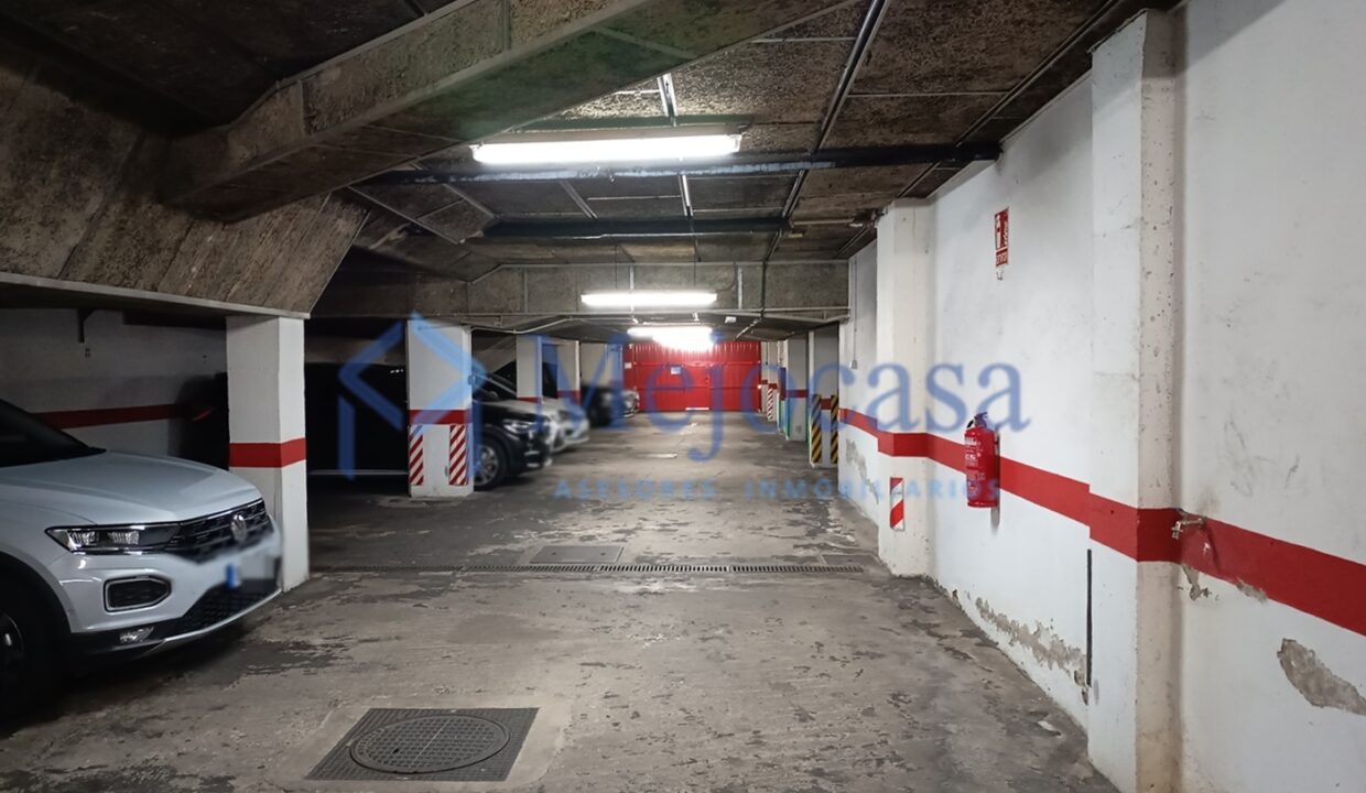 96745-04 Oportunidad de tener Plaza de garaje en la calle Carlos II.